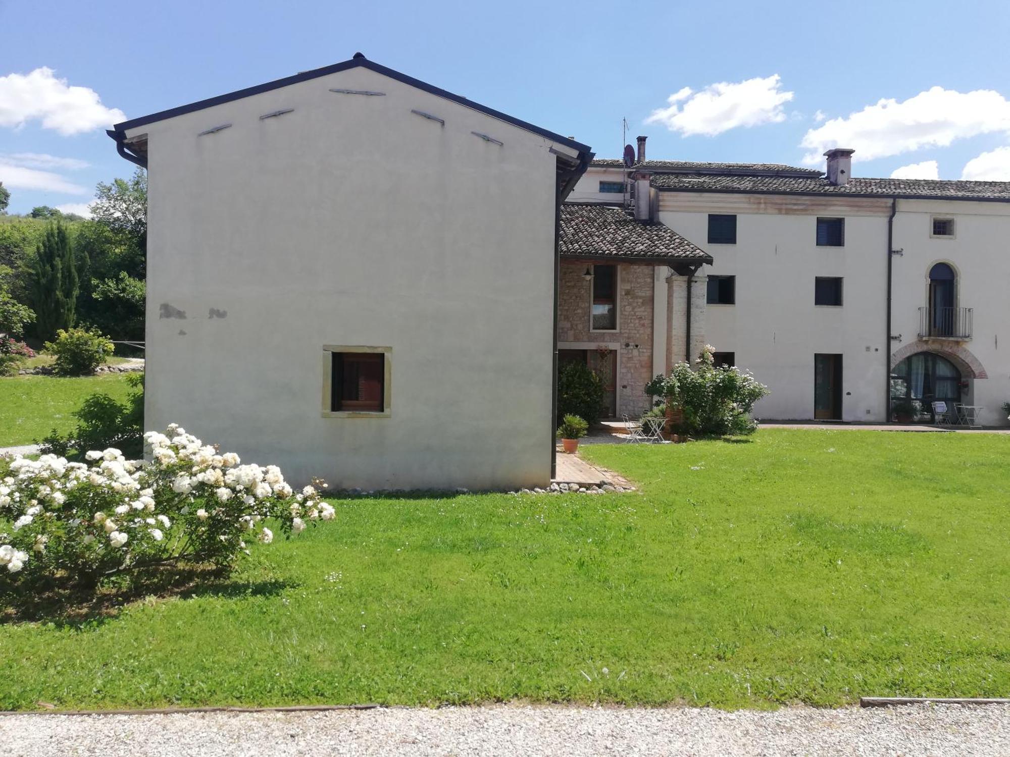 Corte Monticello Barbarano Vicentino Номер фото